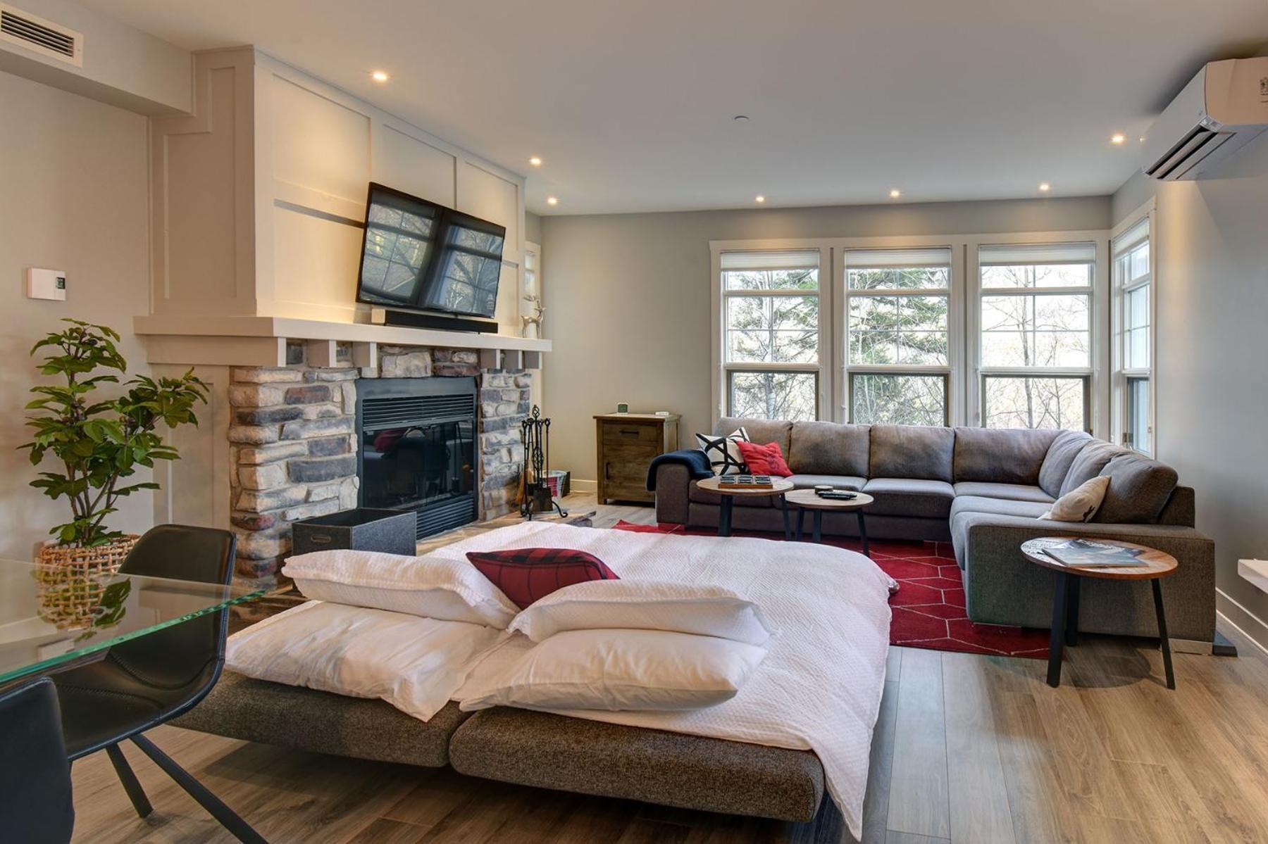 Tremblant Prestige - Les Eaux 207-2 Apartment Mont-Tremblant Bagian luar foto